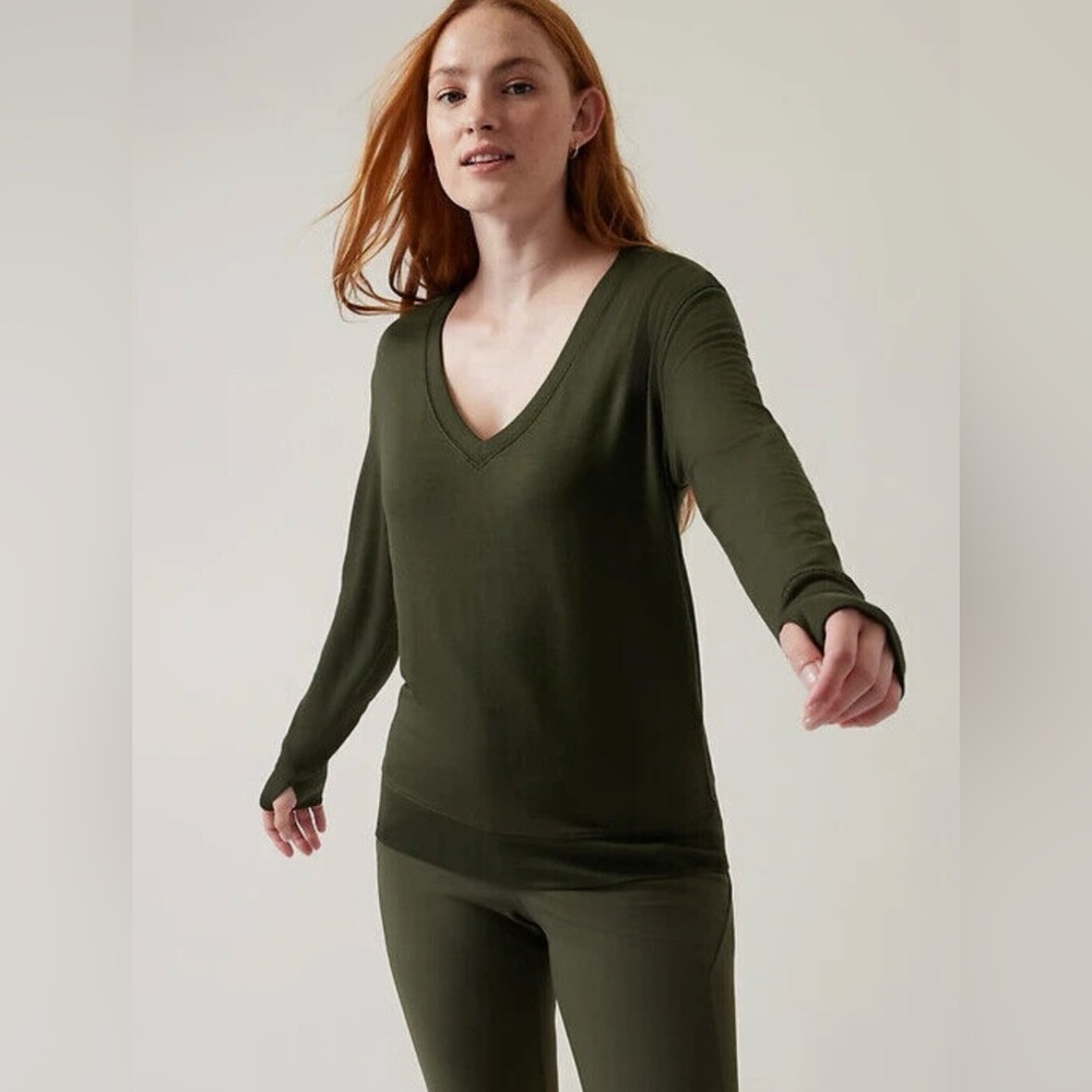 Athleta Sunrise Green Sweater